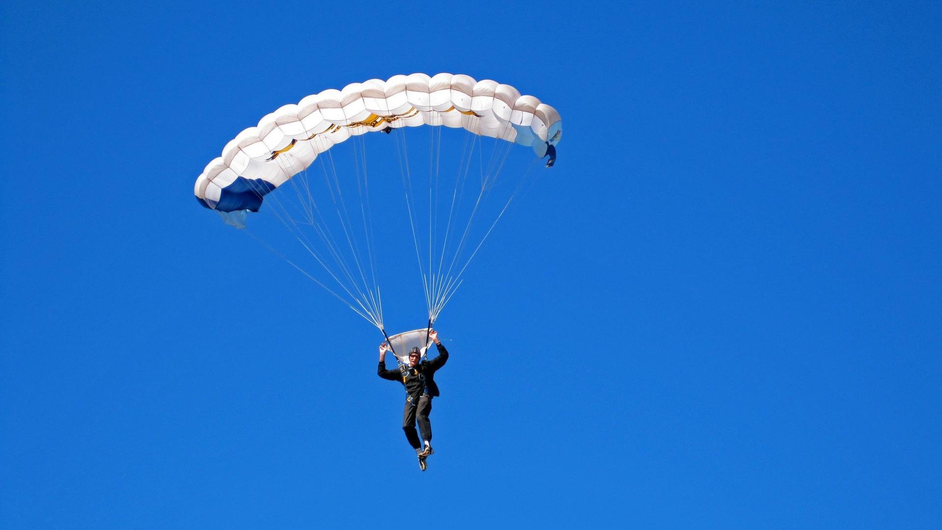 Kaiyun(中国)开云-DOTA2选手心理素质训练：如何在压力下保持冷静与专注，dota2玩家素质