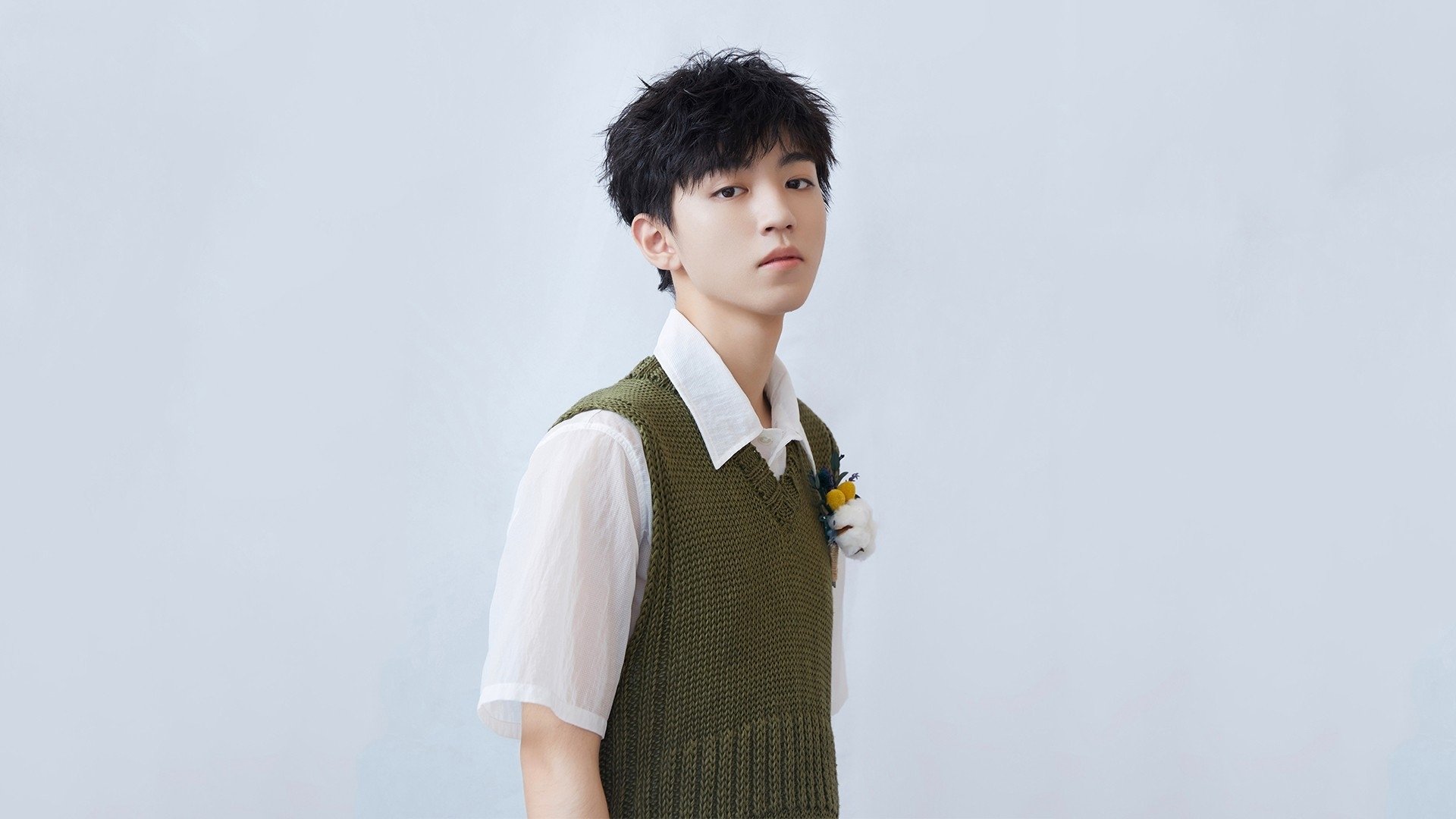 拼尽全力:球员奋力拼搏,孜孜不倦追求胜利,拼尽全力的口号