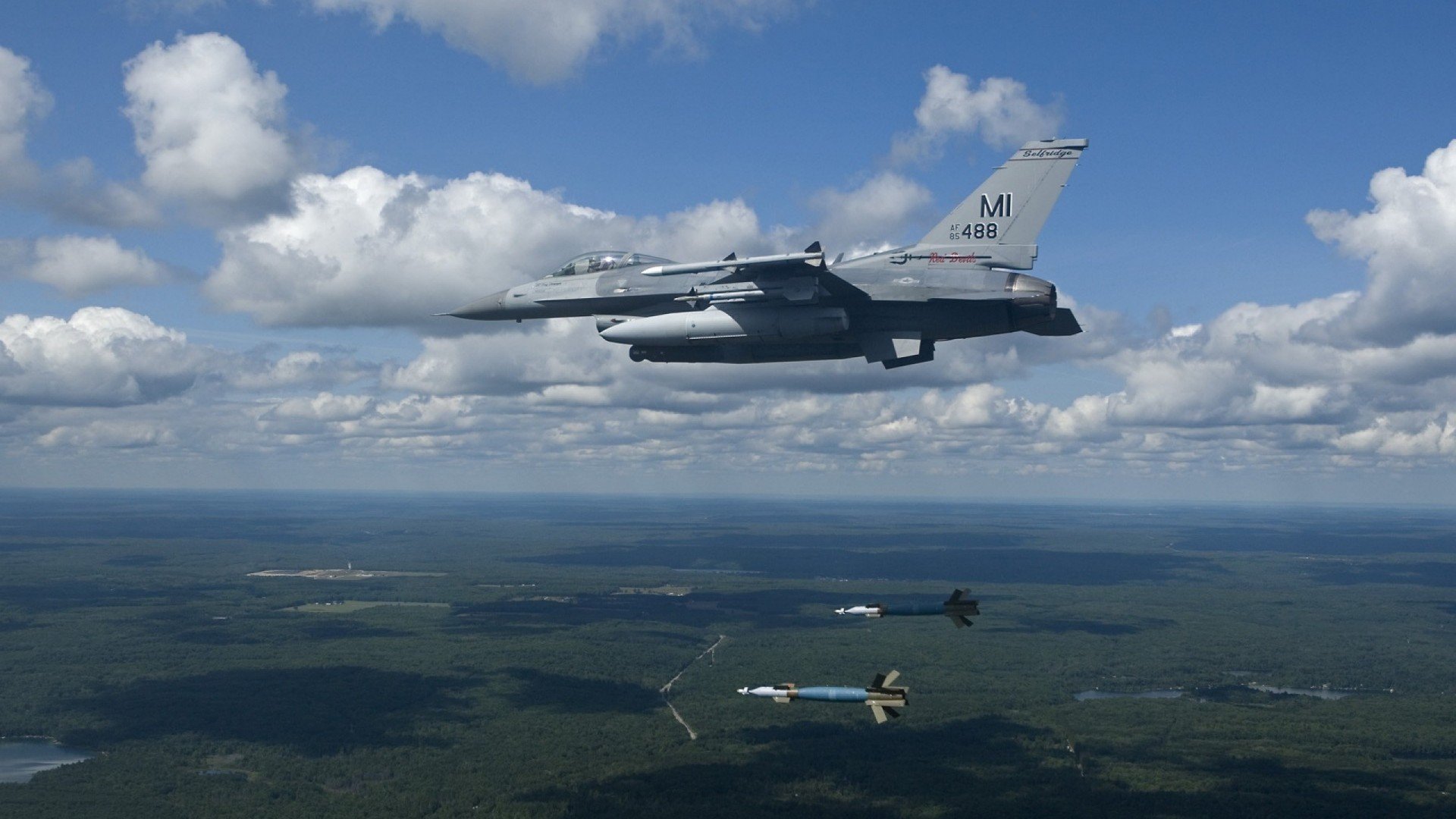 世界短池游泳锦标赛多项世界纪录诞生,第一届世界短池游泳锦标赛