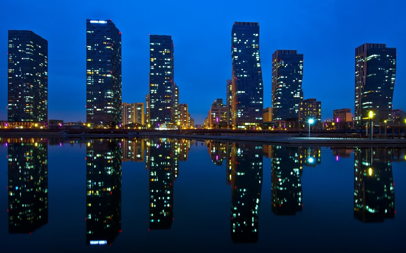 中甲联赛加强中场节奏控制训练提升比赛主导力，节奏型中场